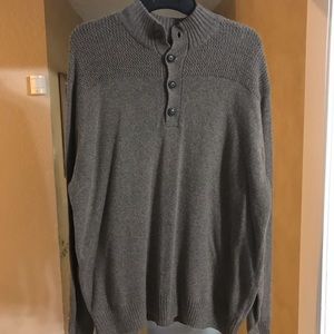 Haggar 4 button sweater